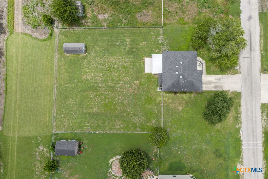 main property photo 39