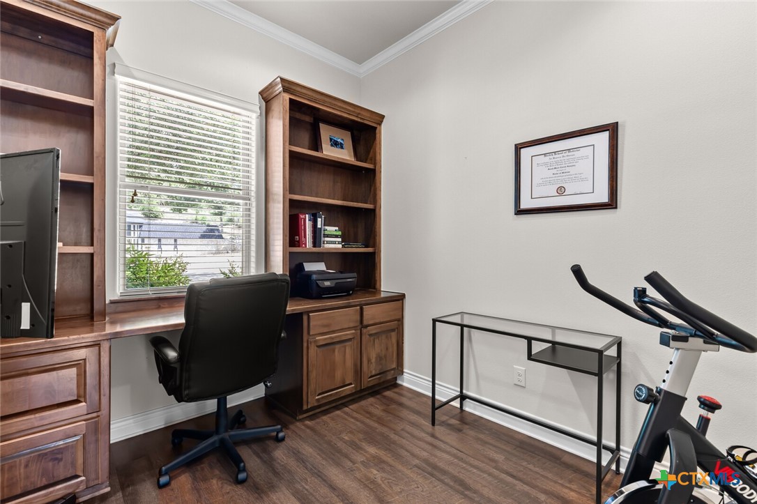 main property photo 15