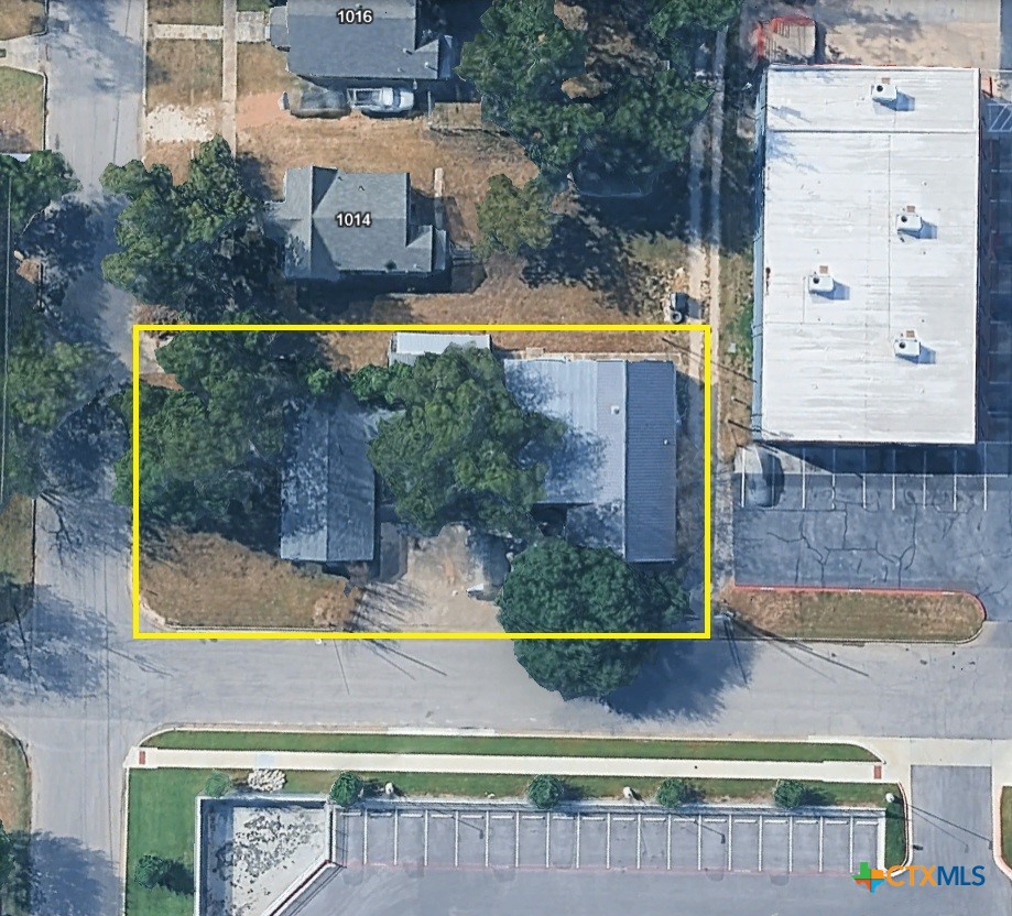 main property photo 31