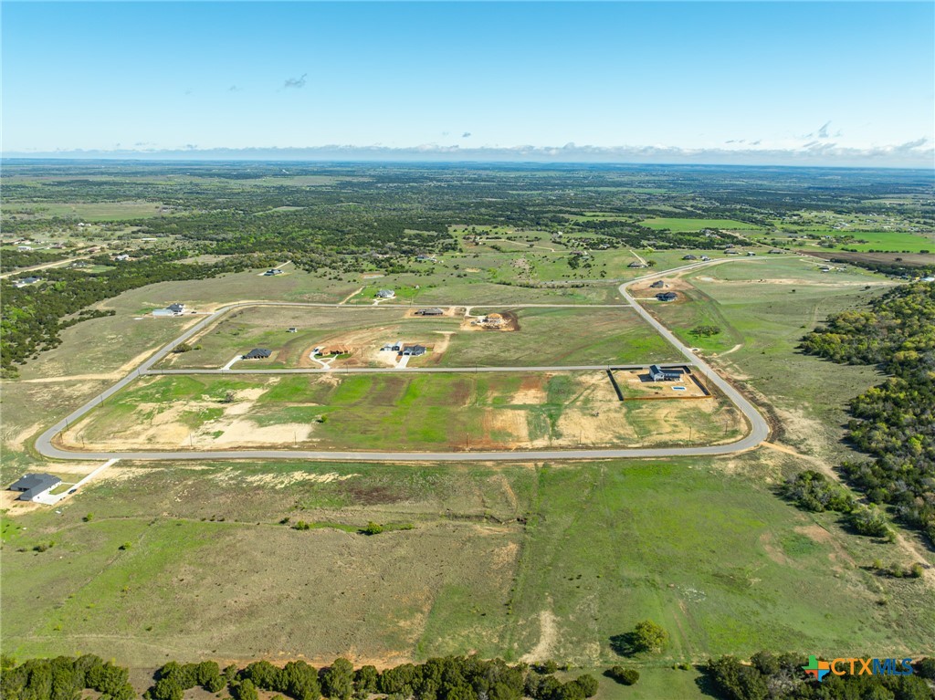 main property photo 10