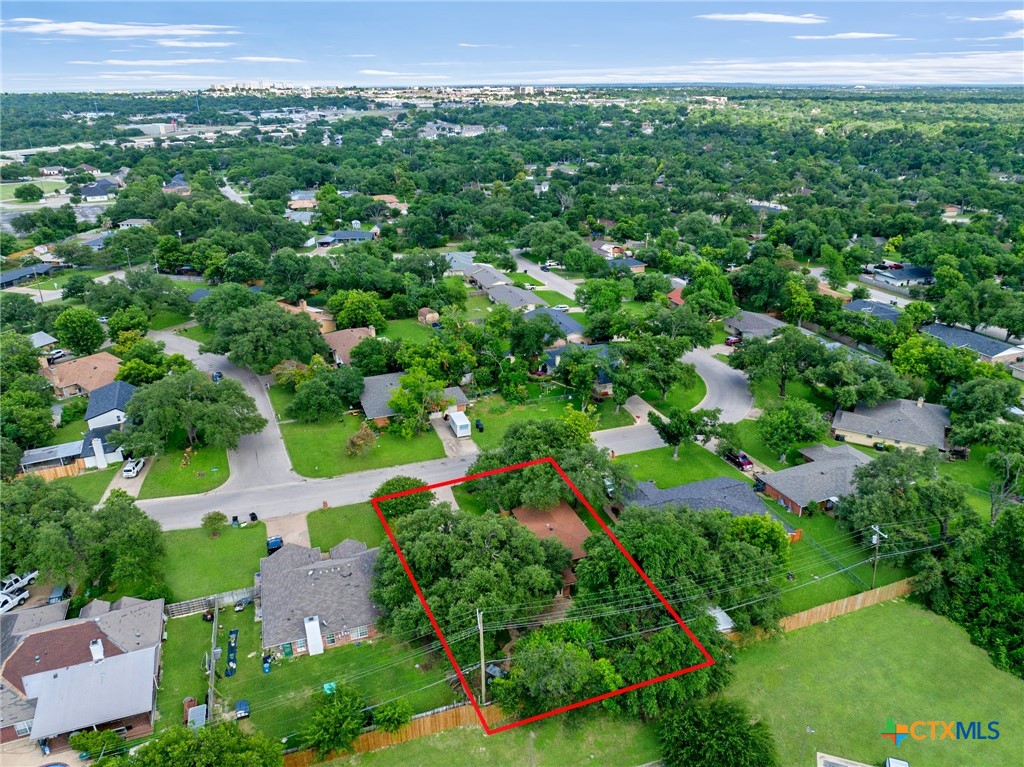 main property photo 30