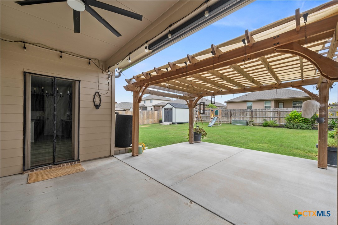 main property photo 38