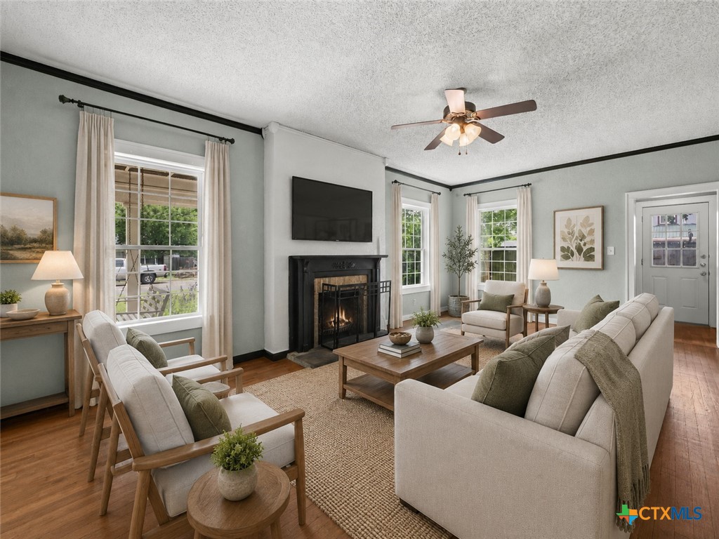 main property photo 4