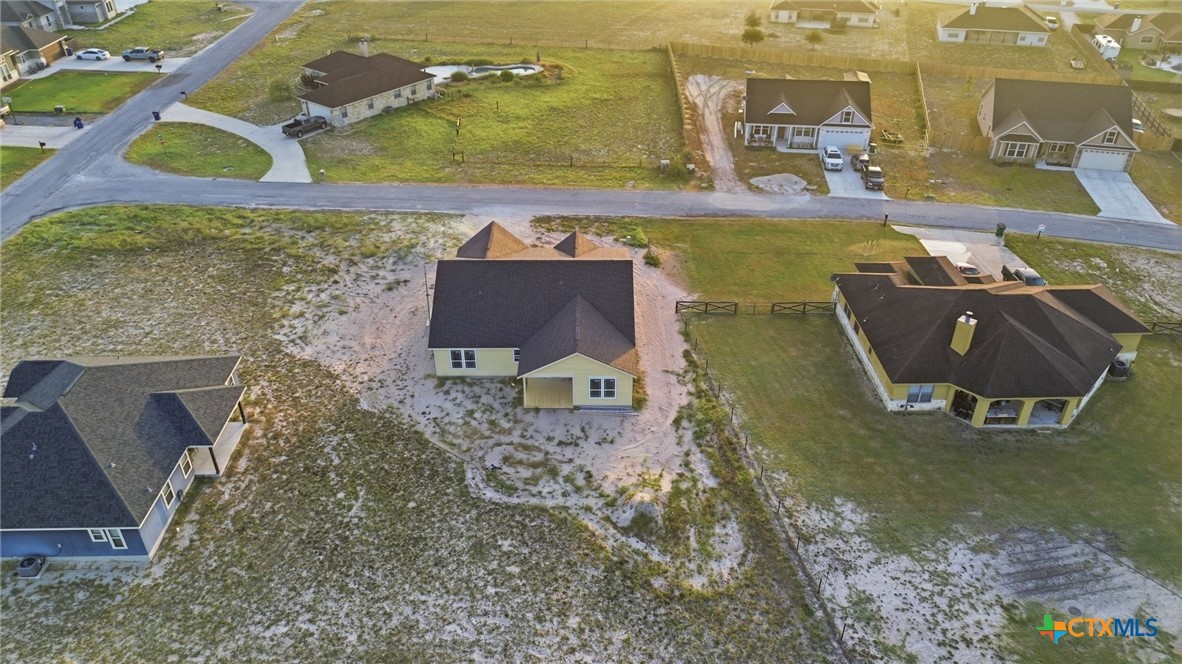 main property photo 37