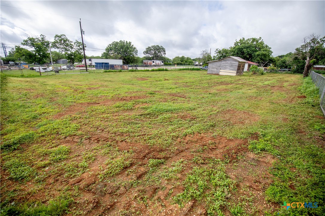 main property photo 12