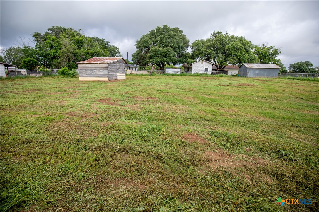 main property photo 16