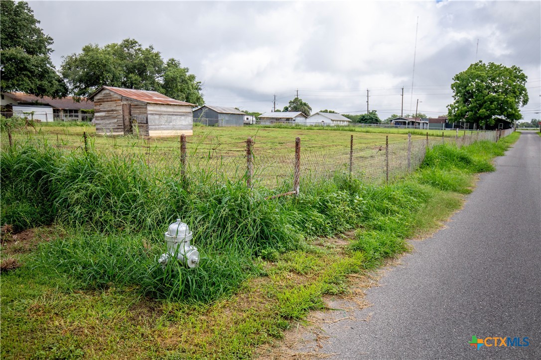 main property photo 7