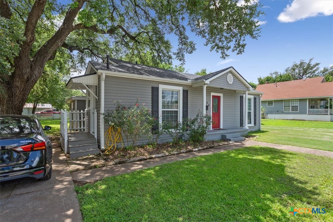 main property photo 3