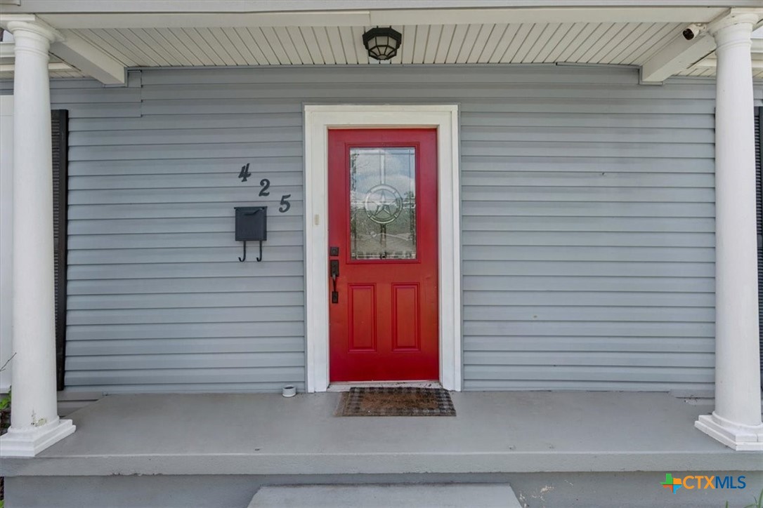 main property photo 5