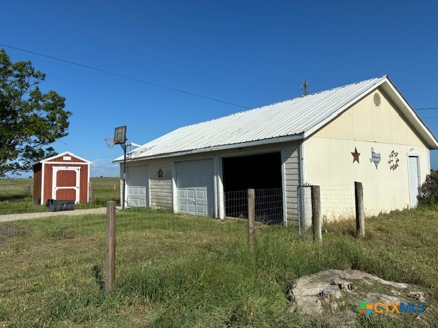 main property photo 13