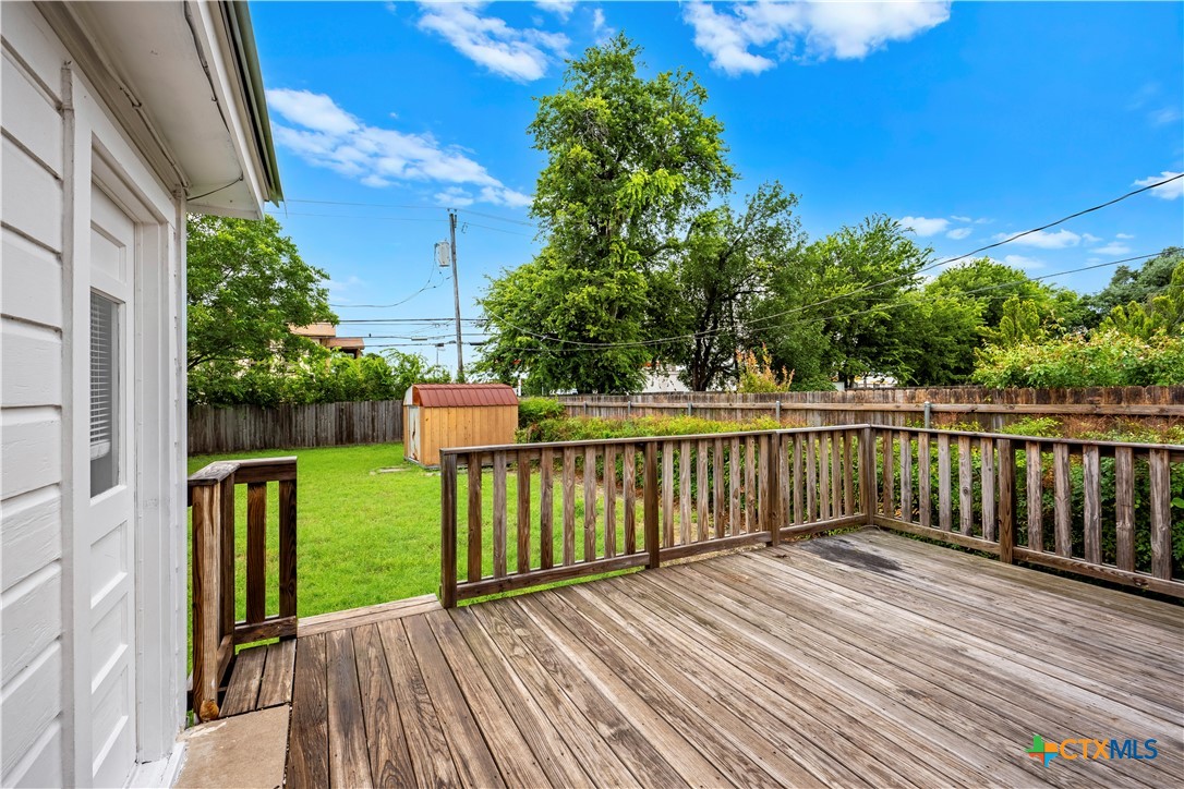 main property photo 23