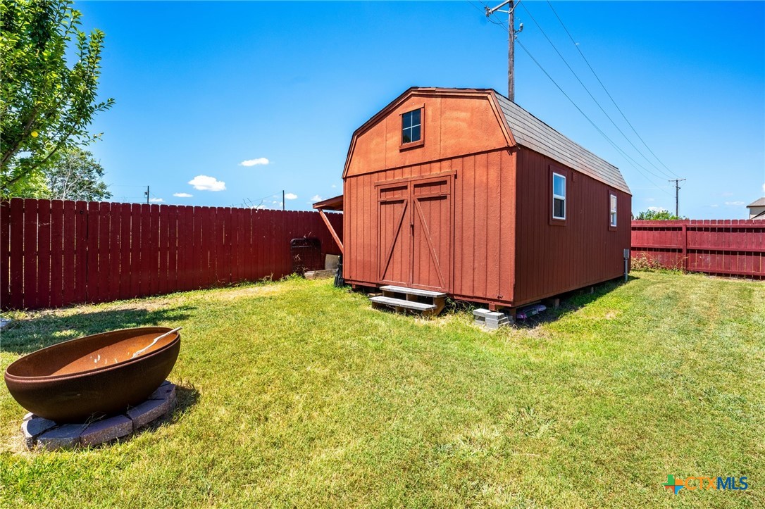 main property photo 33