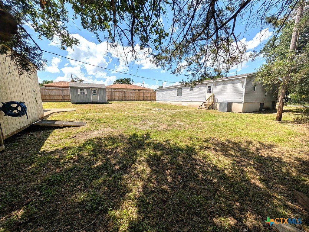 main property photo 34