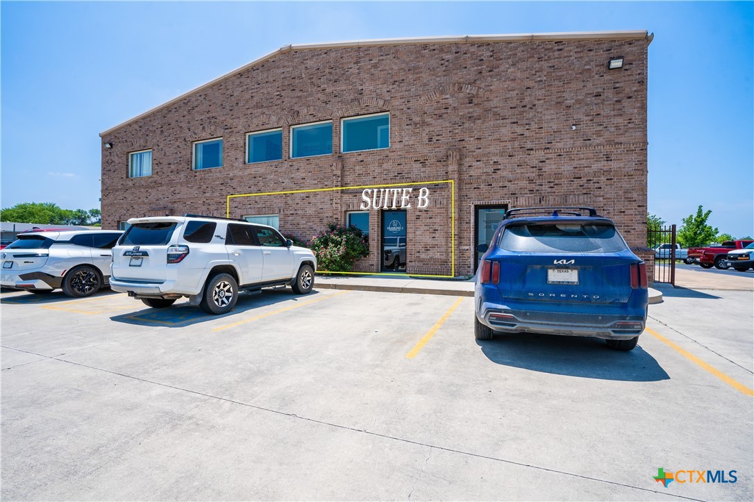 main property photo 3