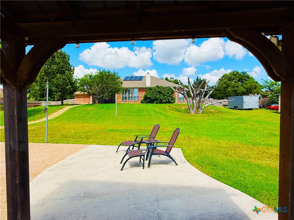 main property photo 36