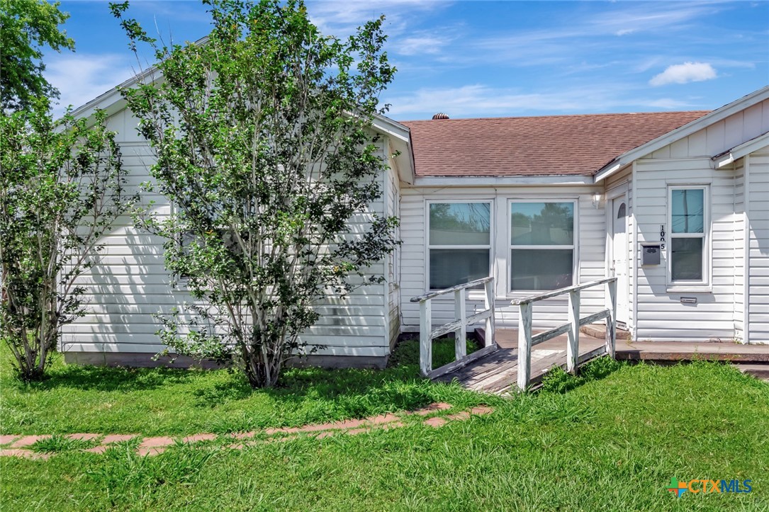 main property photo 3