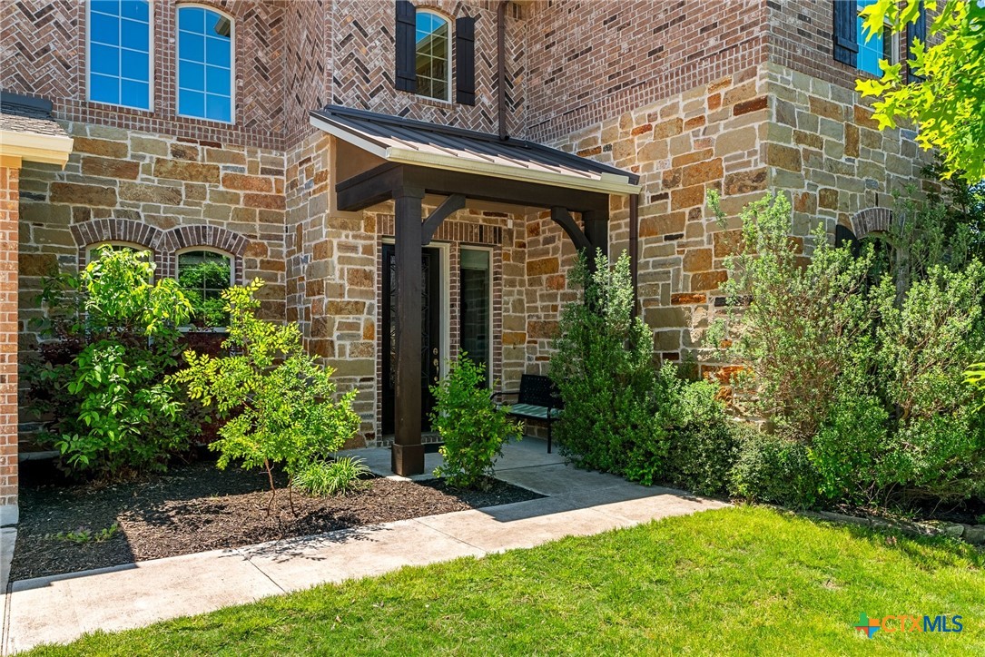 main property photo 40