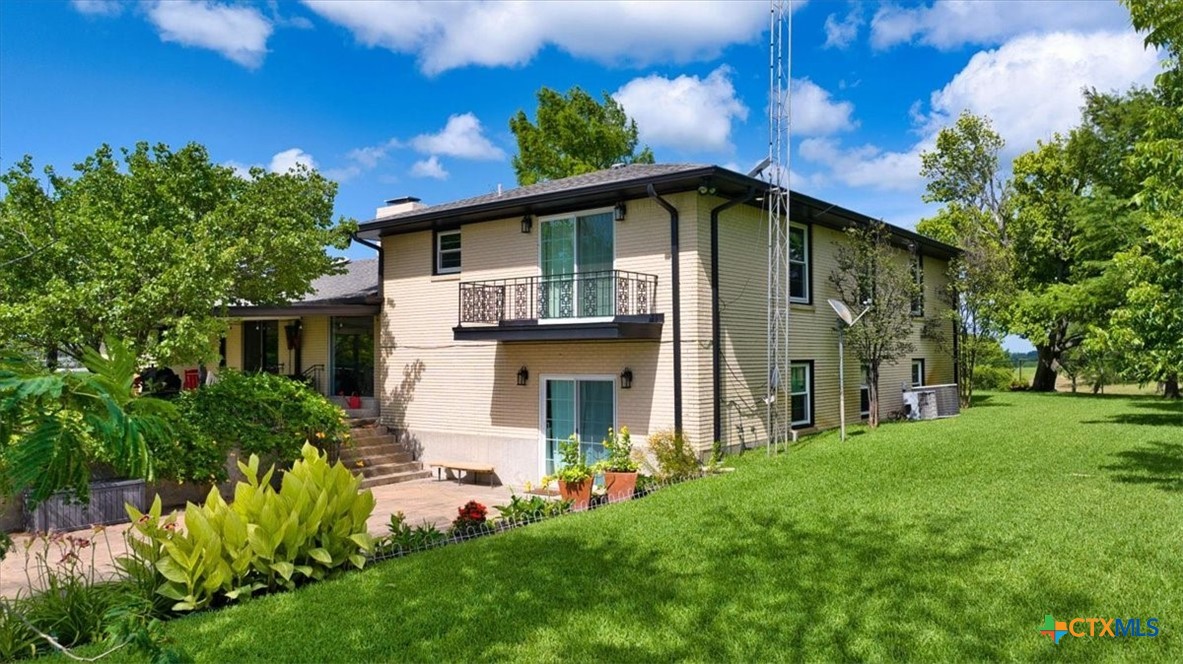 main property photo 38
