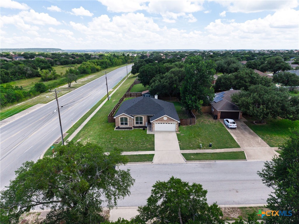 main property photo 29