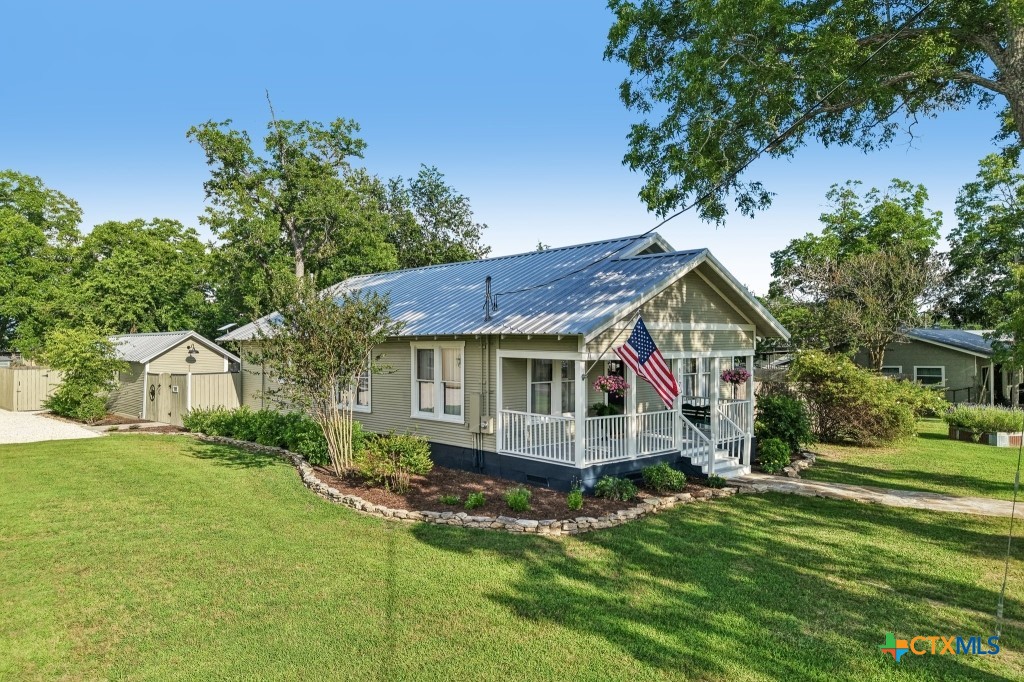 main property photo 2
