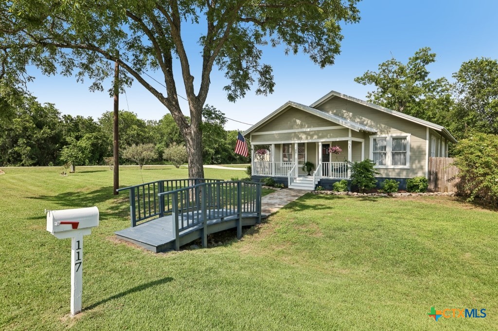 main property photo 3