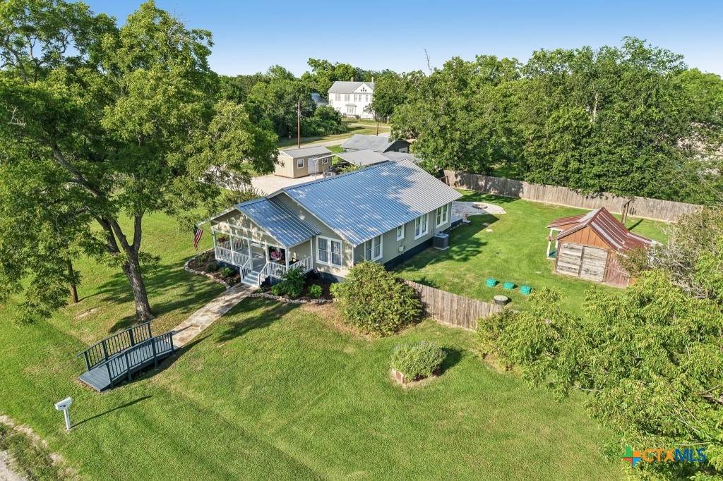 main property photo 4