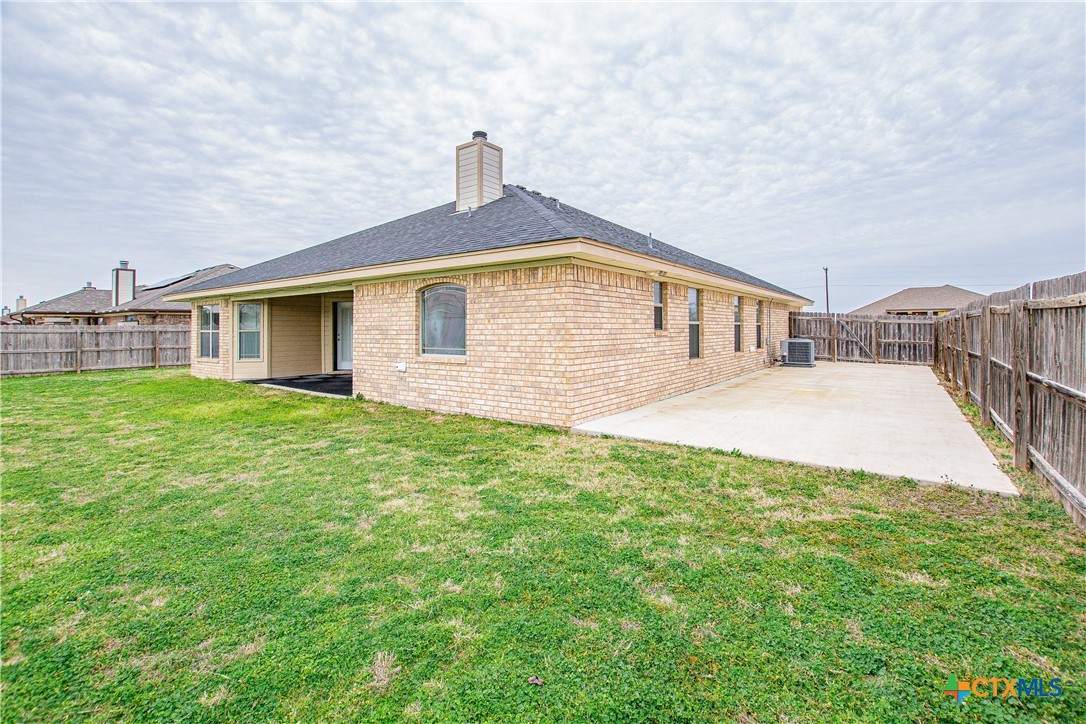 main property photo 22