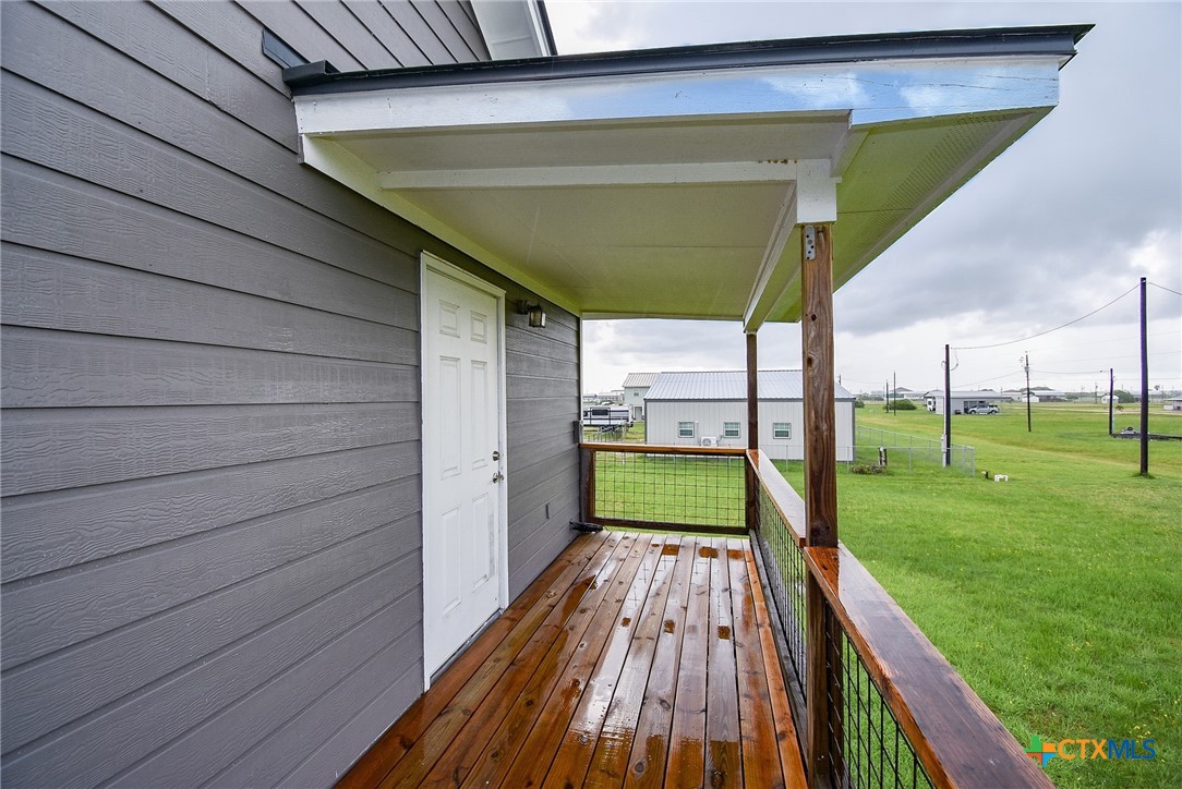 main property photo 40