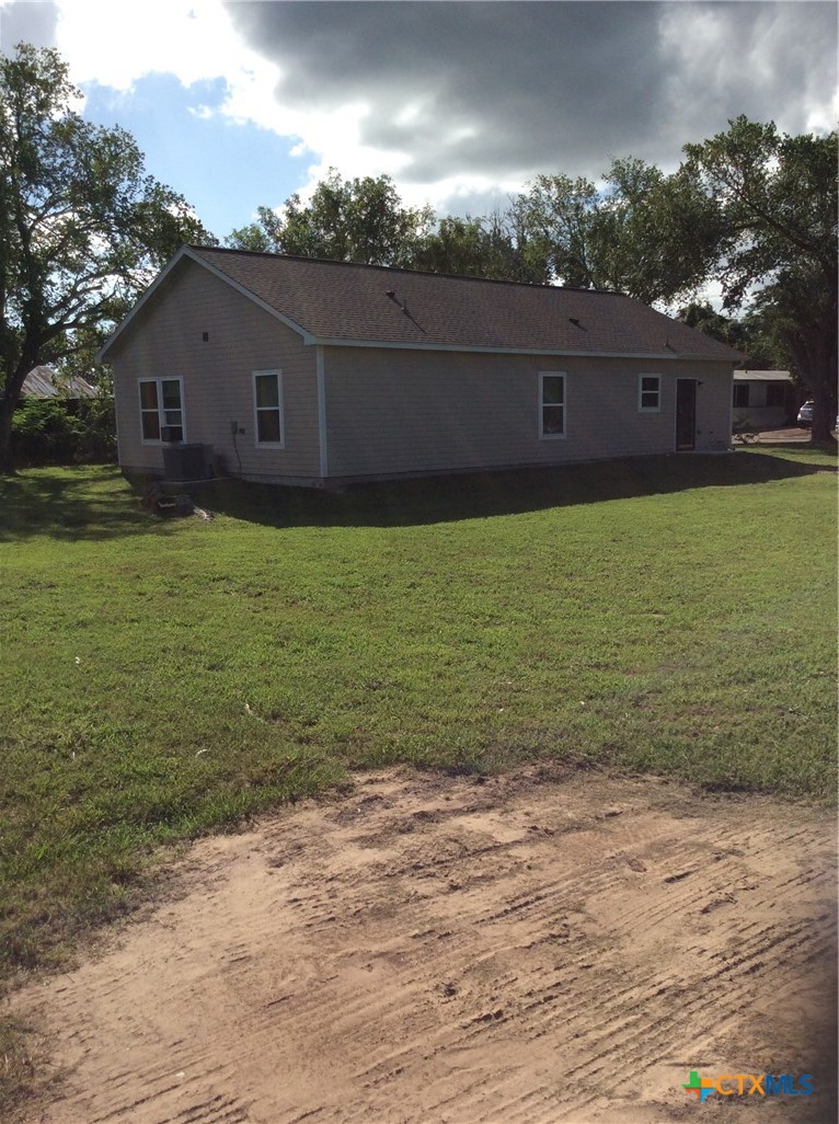 main property photo 6