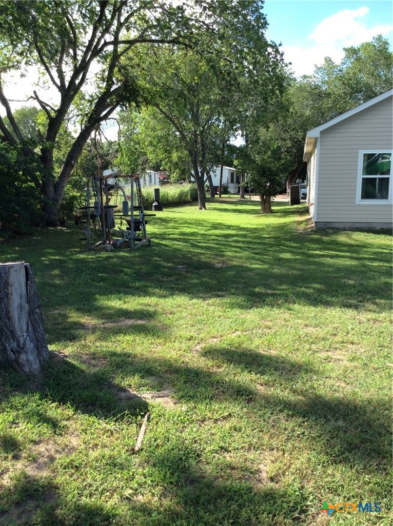 main property photo 9