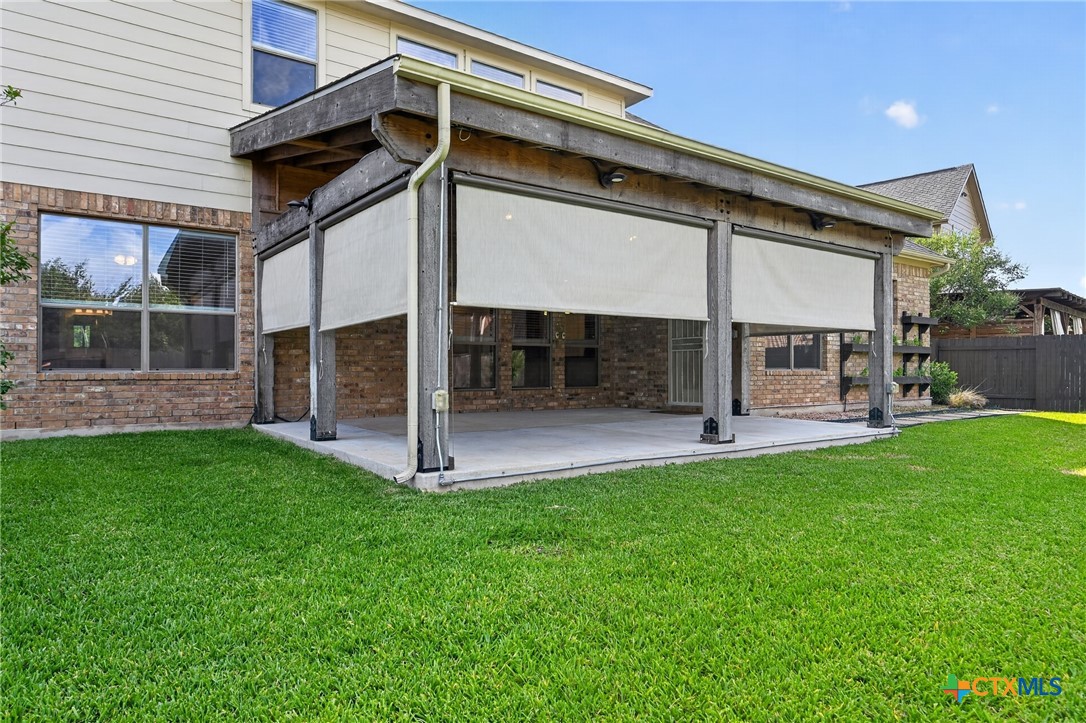 main property photo 41
