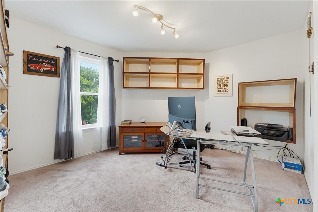 main property photo 21