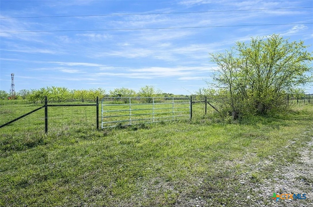 main property photo 9