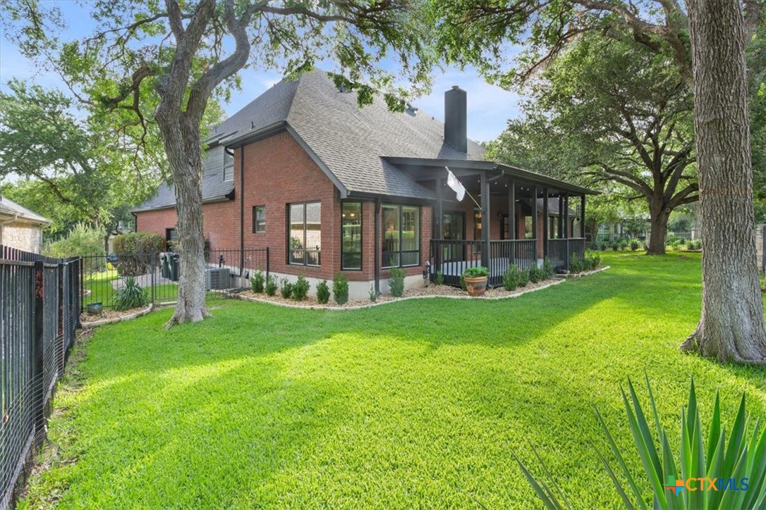 main property photo 44