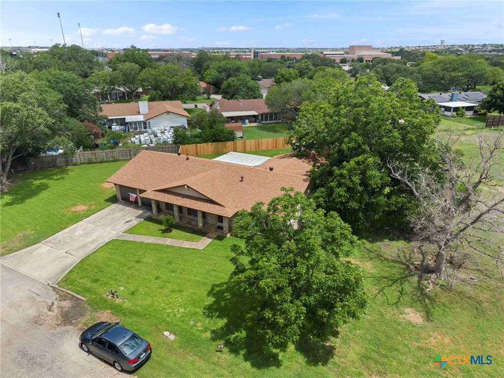 main property photo 38