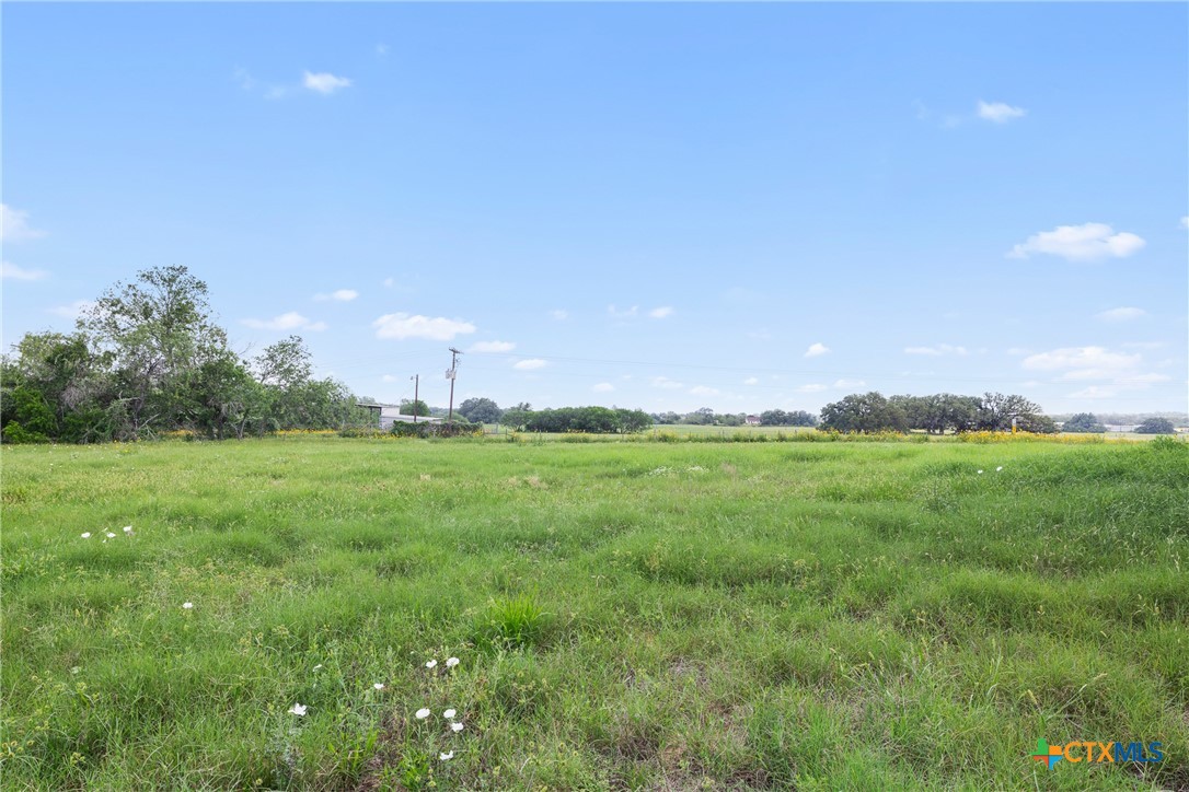 main property photo 11