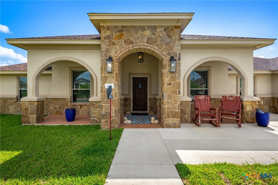 main property photo 4