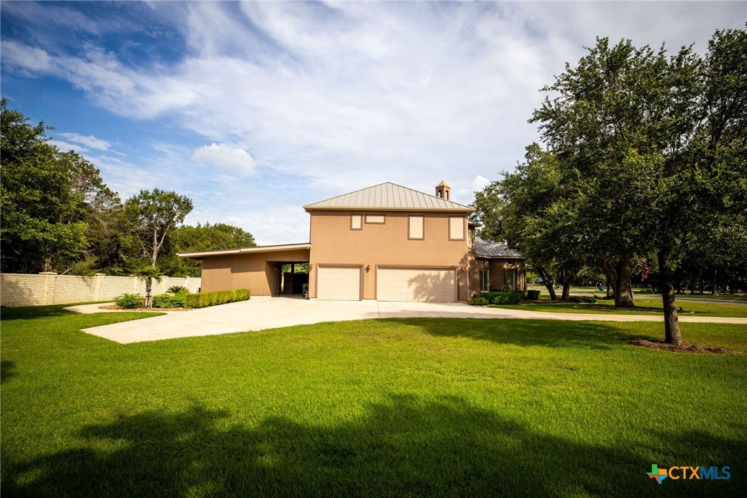 main property photo 32