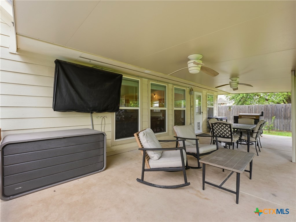 main property photo 28