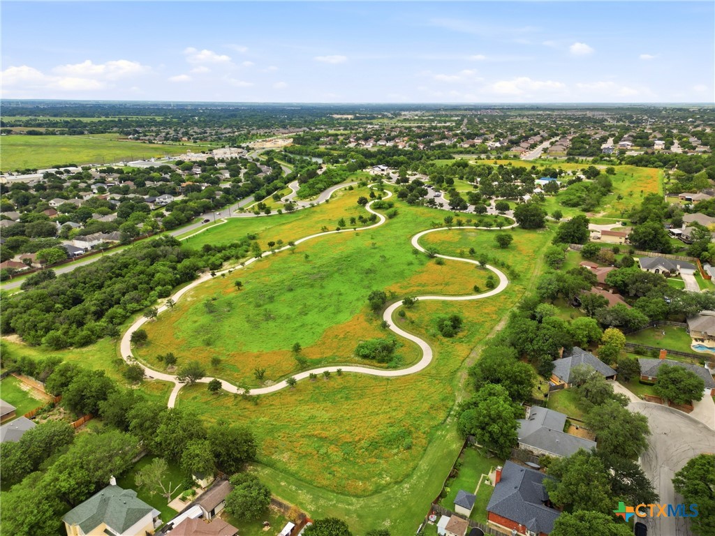 main property photo 36