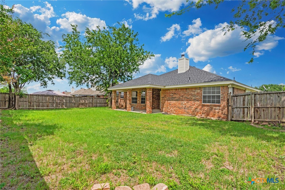main property photo 39