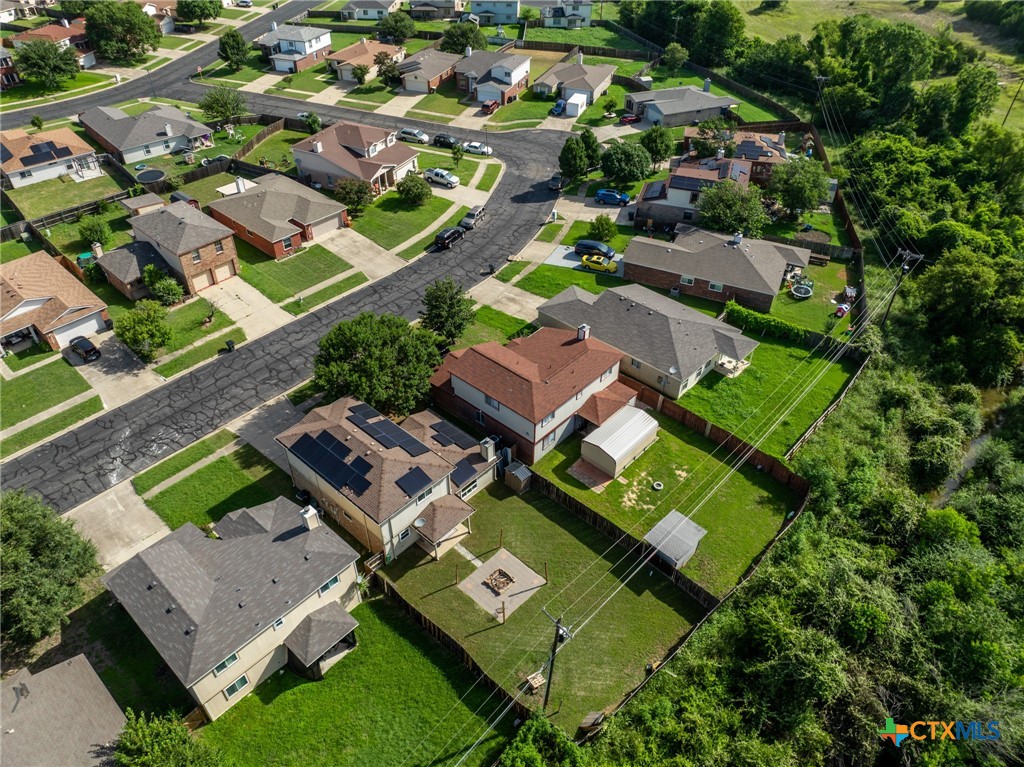 main property photo 9