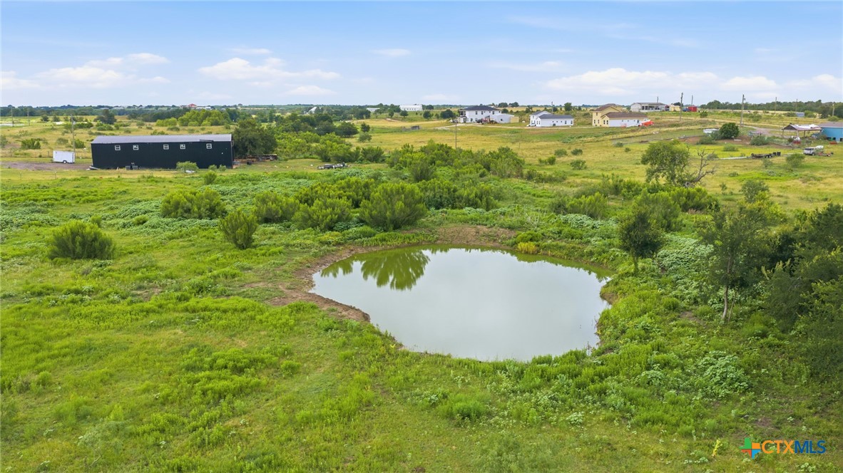 main property photo 11