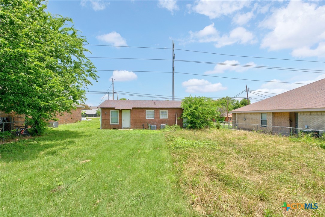main property photo 9