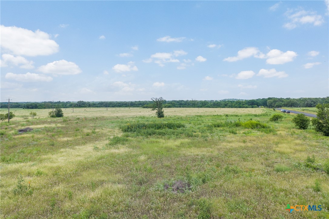 main property photo 11