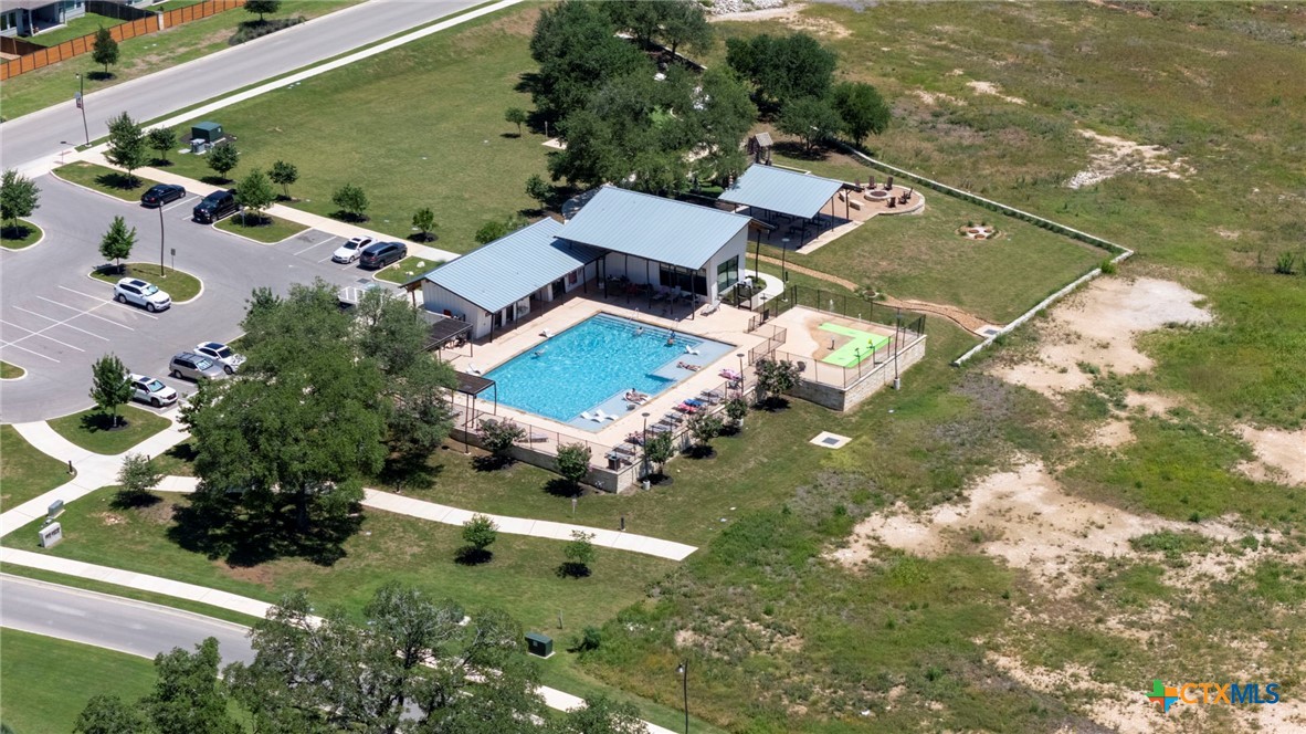 main property photo 42