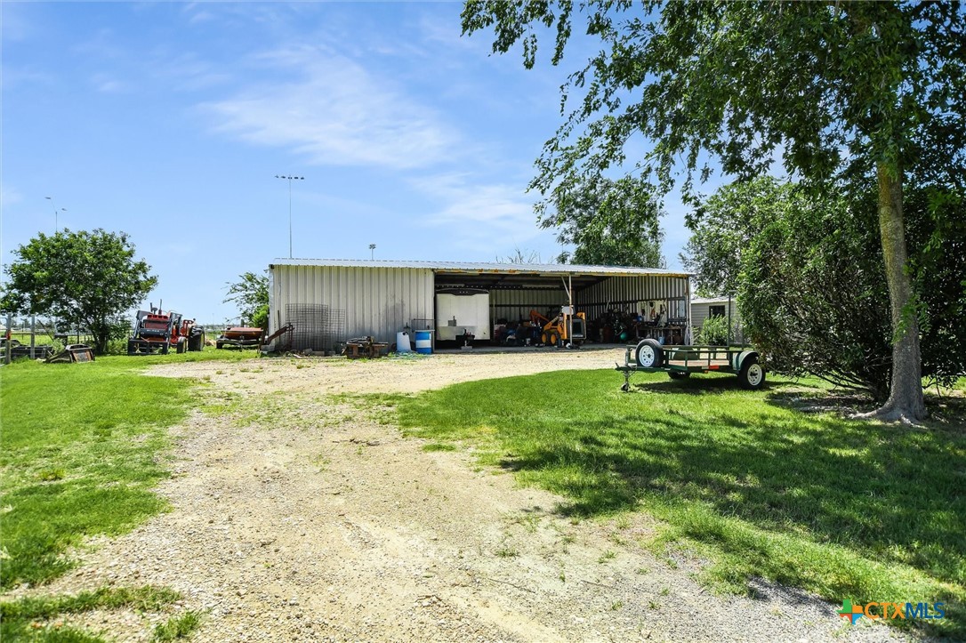 main property photo 19