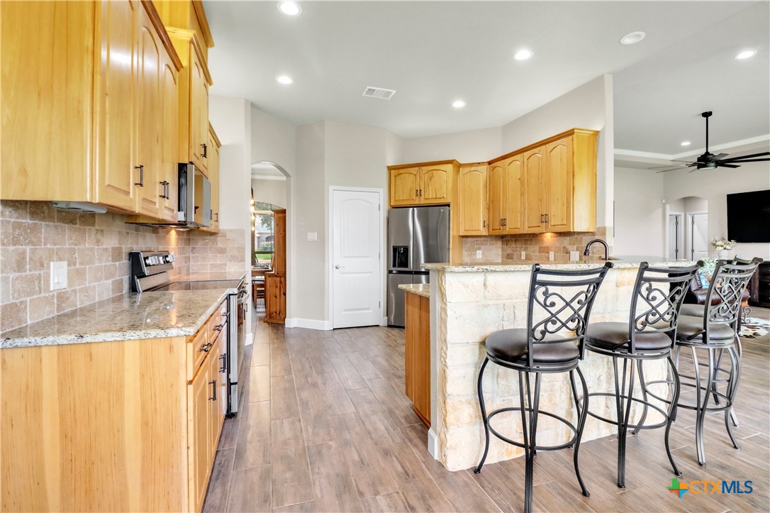 main property photo 5