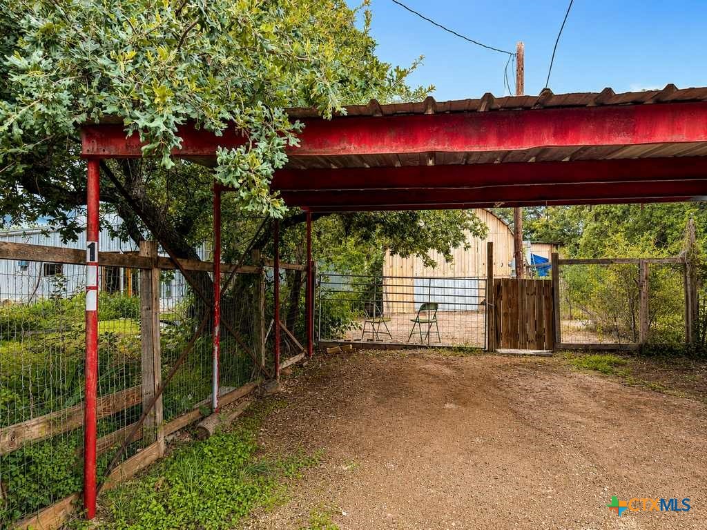 main property photo 27
