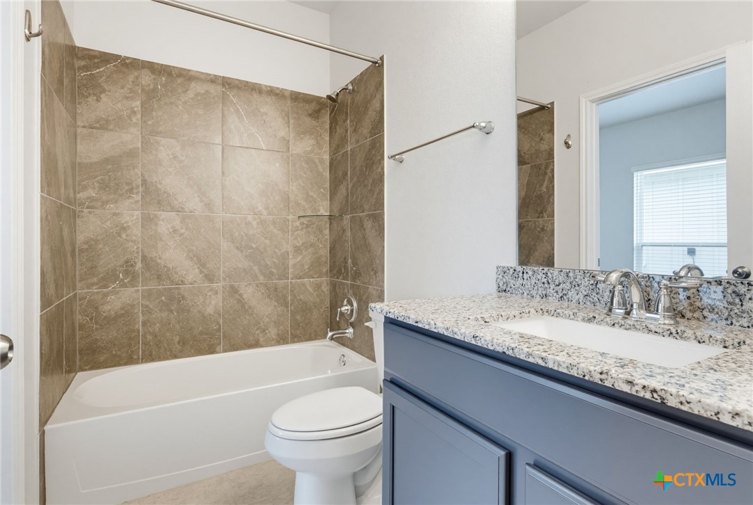 main property photo 12